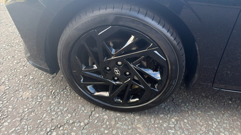 Hyundai i20 1.0T GDi 48V MHD Premium 5dr DCT Petrol Hatchback